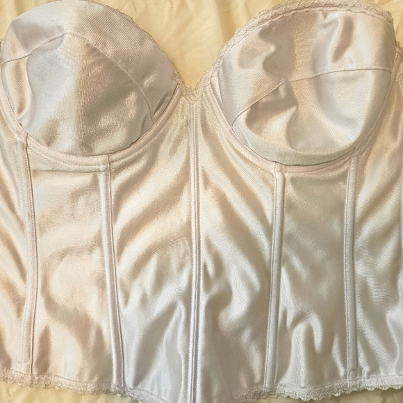 White Boustier 38d - Picture 1 of 6